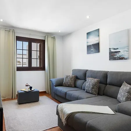 別荘 Tahoyo Máguez