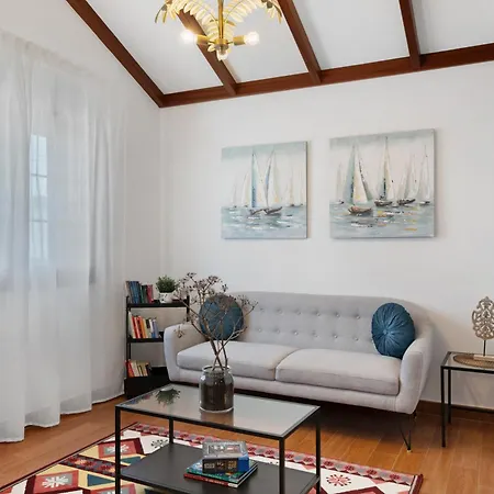 別荘 Tahoyo Máguez